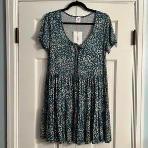 By Together Relaxed Printed Tiered Short Sleeve Dress Women’s M